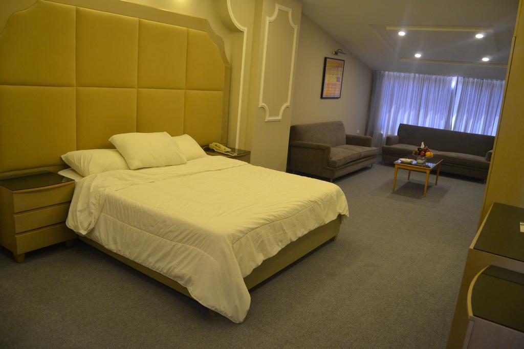 Platinum Hotel Tiro Esterno foto